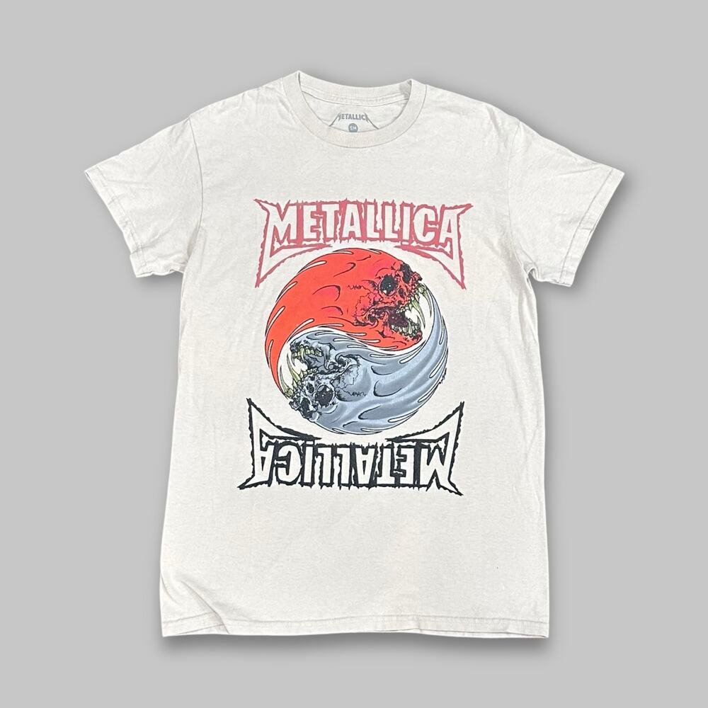 Metallica Yin Yang Skull Graphic Band T-Shirt – Men’s Small